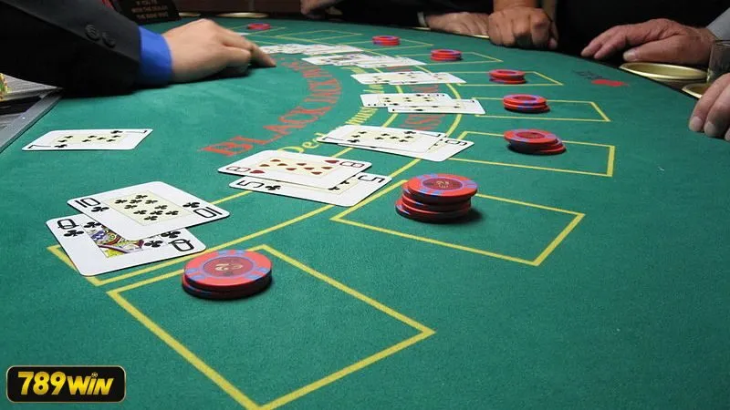 Blackjack là trò chơi bài hấp dẫn có mặt ở hầu hết các trang cá cược trực tuyến Blackjack là trò chơi bài hấp dẫn có mặt ở hầu hết các trang cá cược trực tuyến